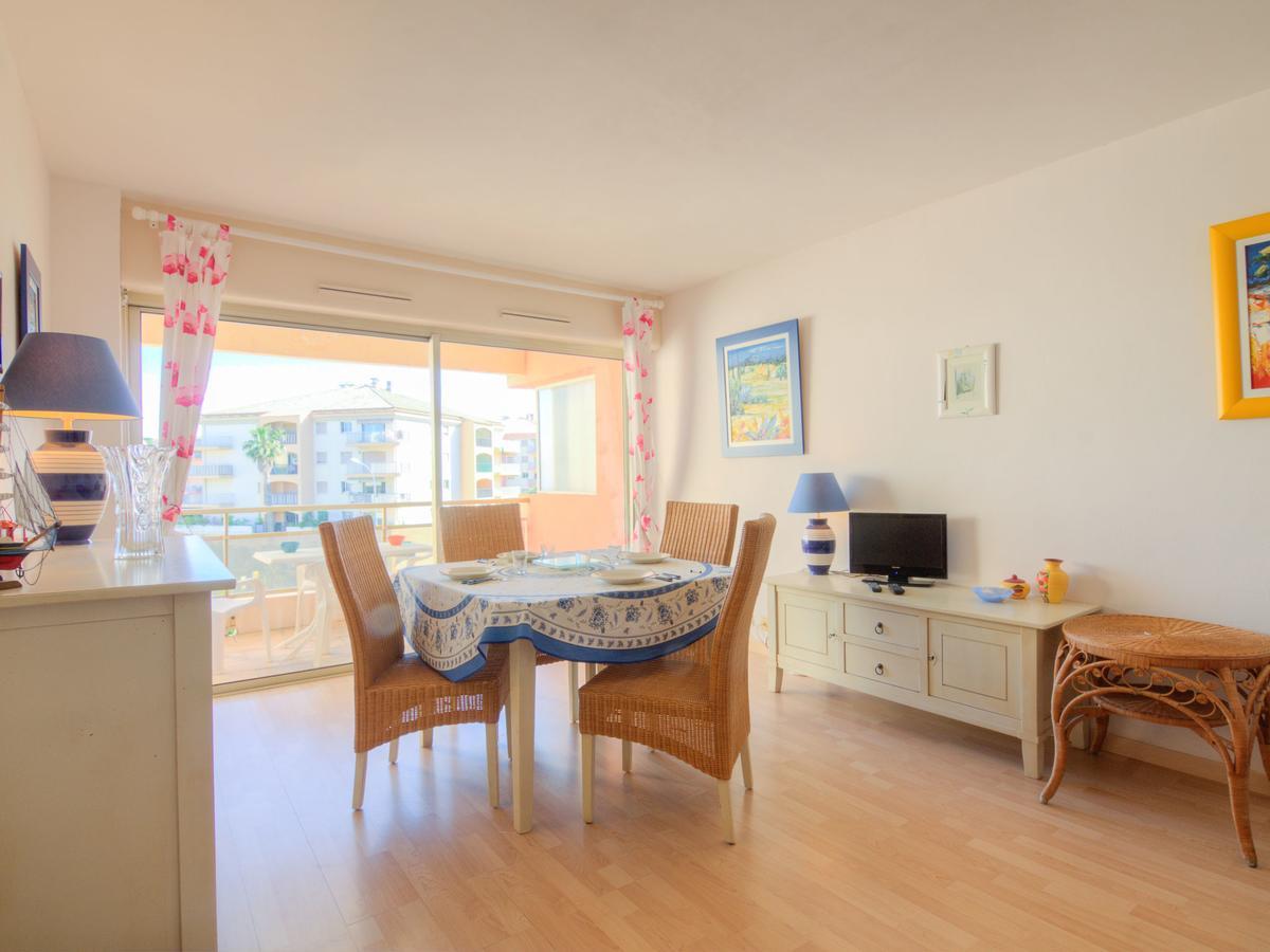 Apartment Les Terres Marines By Interhome Sainte-Maxime Luaran gambar